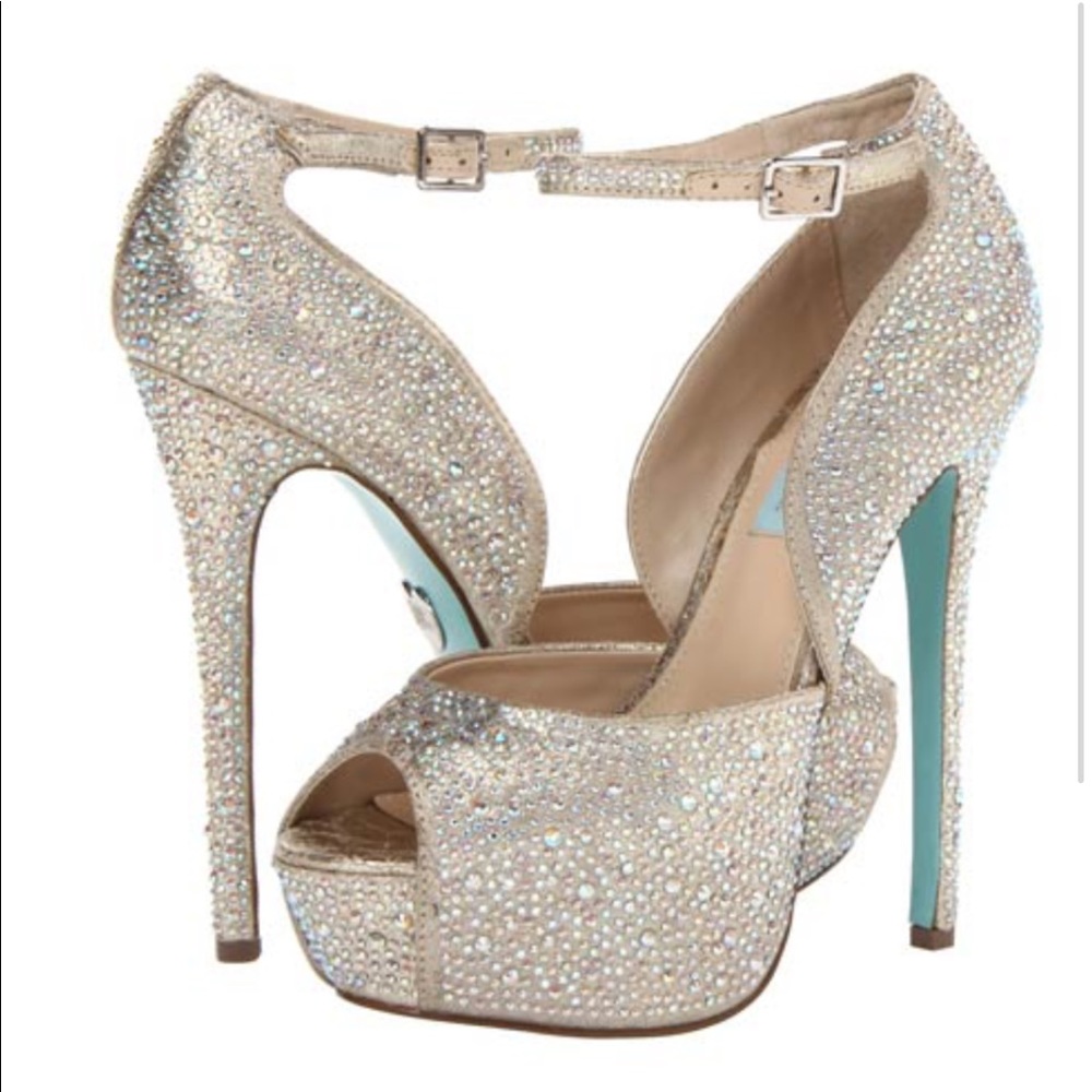 BETSEY JOHNSON ⚡️Heels